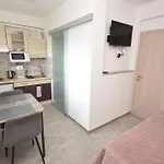 Apartmaji Lejardin *