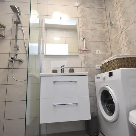 Apartmaji Lejardin Lägenhet *