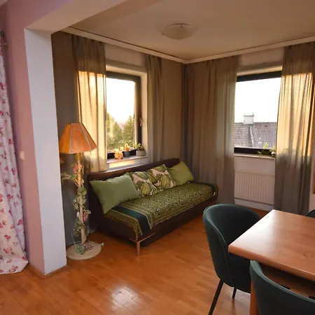 Apartment Apartmaji Lejardin