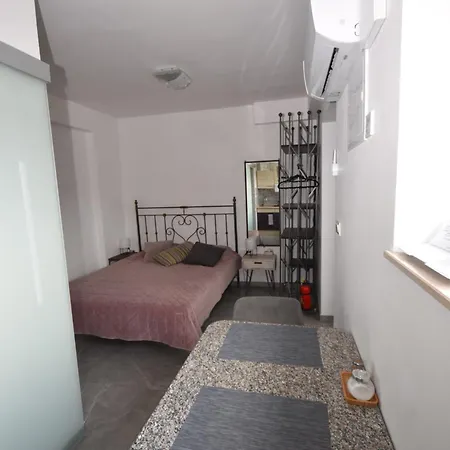 Apartmaji Lejardin * Škofljica