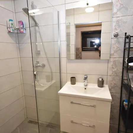 Apartmaji Lejardin