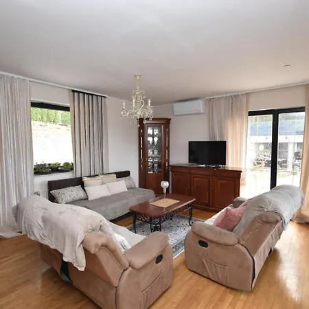 Apartmaji Lejardin Lejlighed *