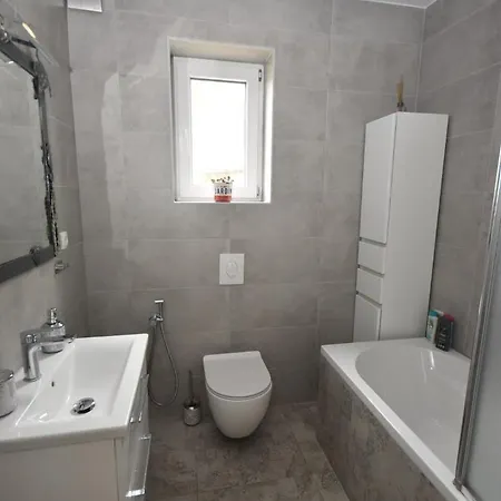 Apartmaji Lejardin 斯科吉卡
