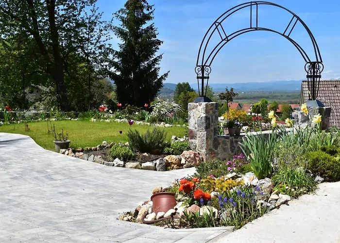 Apartmaji Lejardin Apartamento Škofljica