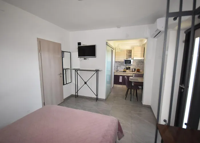 Apartmaji Lejardin * Škofljica