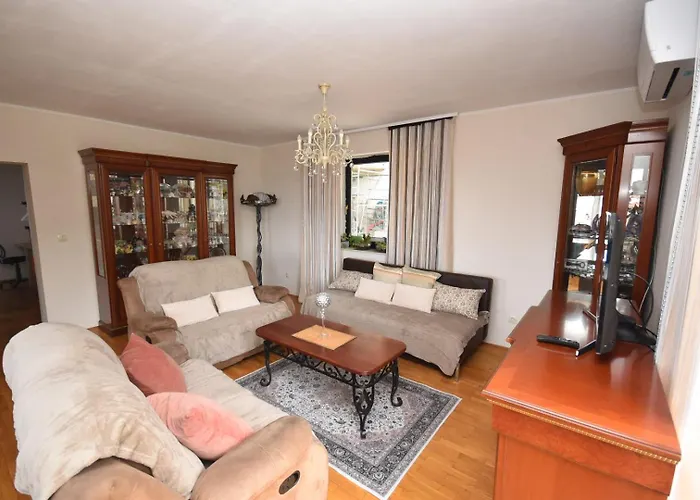 Apartamento Apartmaji Lejardin *
